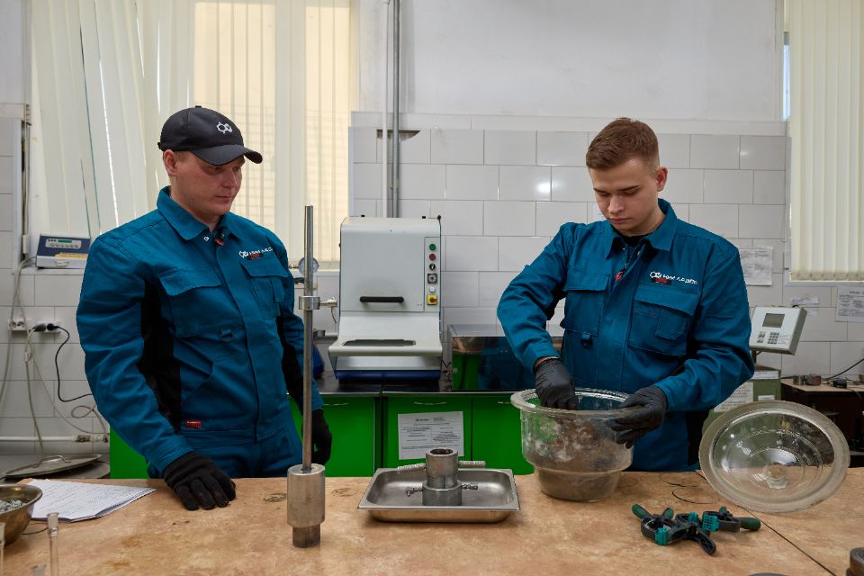 Испытания грунта (определение максимальной плотности при оптимальной влажности)