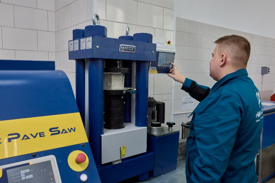 Автоматический пресс Matest C056N