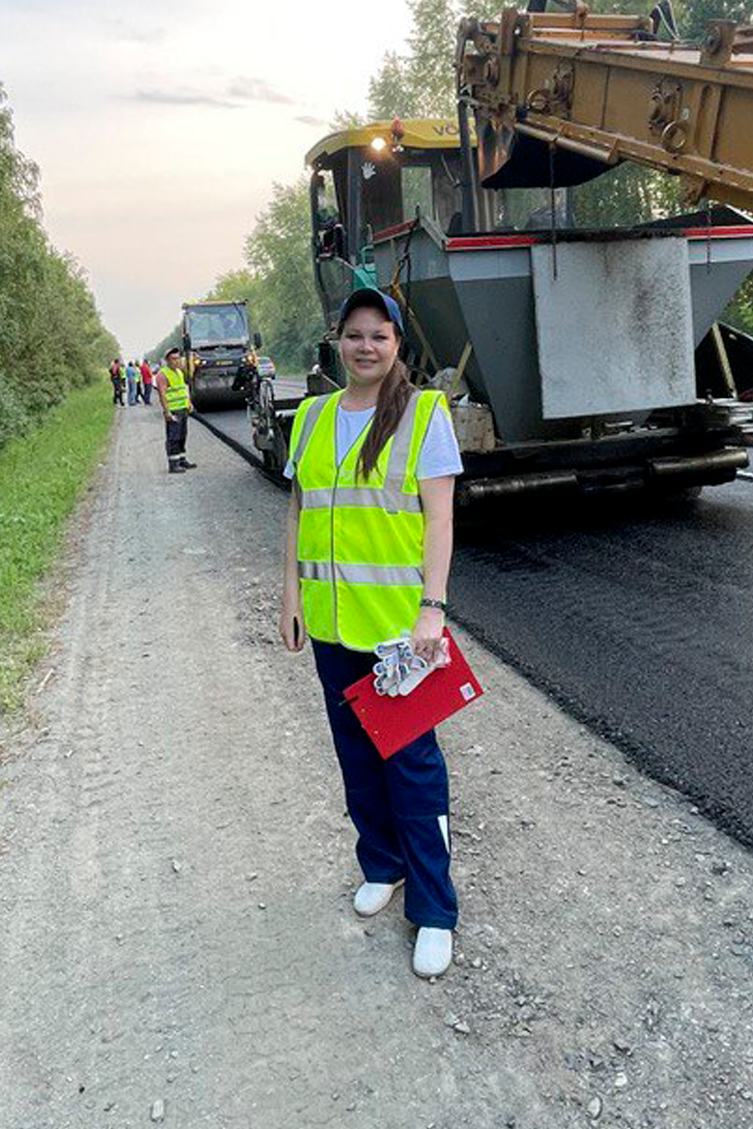 Старший инженер НИИ ЛАДОР Стрельцова Кристина Дмитриевна