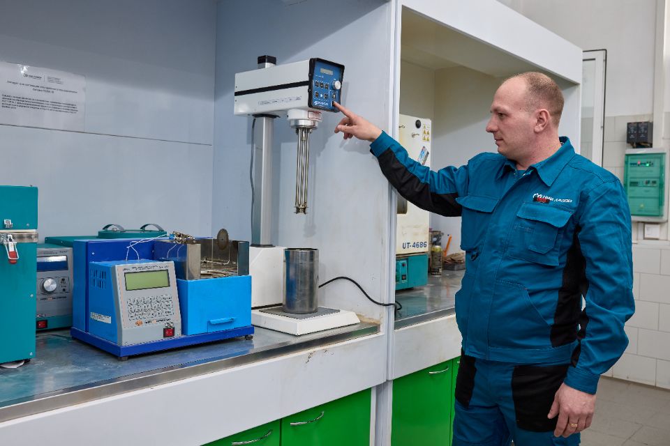 Мешалка для битума